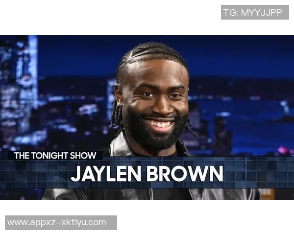 杰伦布朗半场表现抢眼13投6中贡献14分助力球队稳定火力